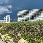 Modern Apartment Near The Airport