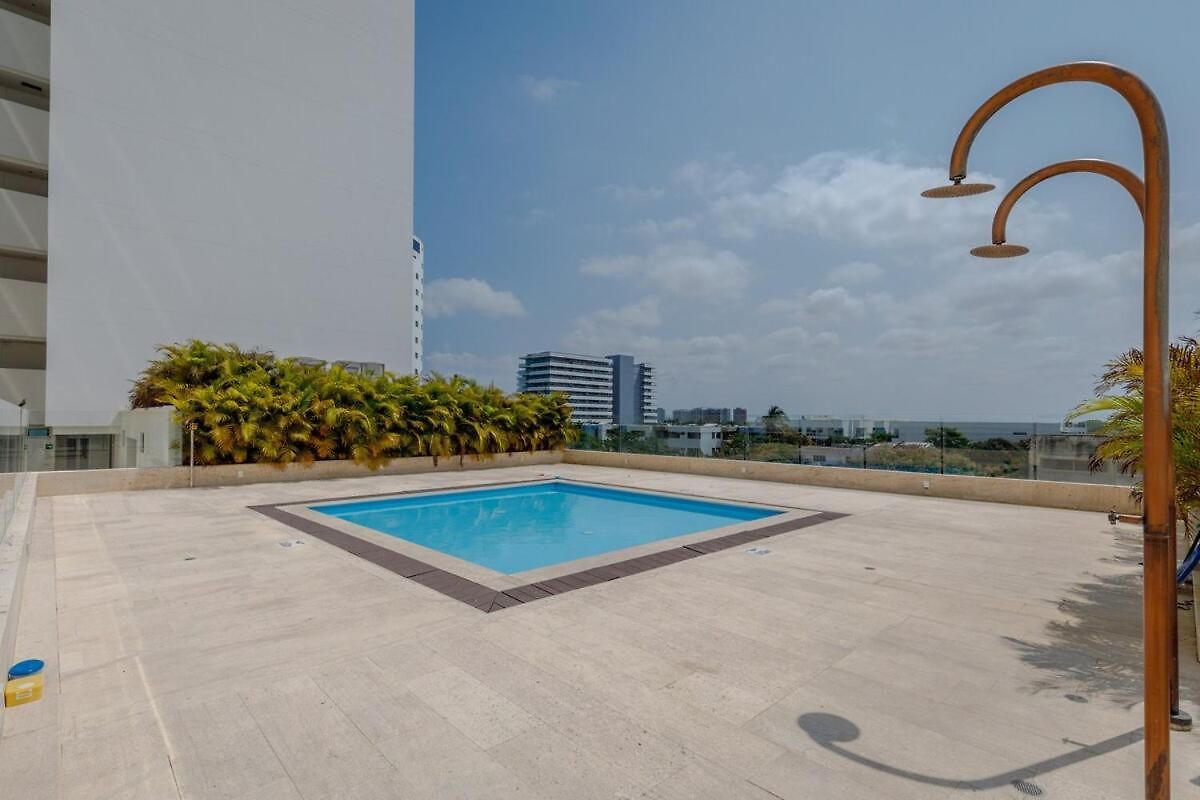 Modern Near The Airport *