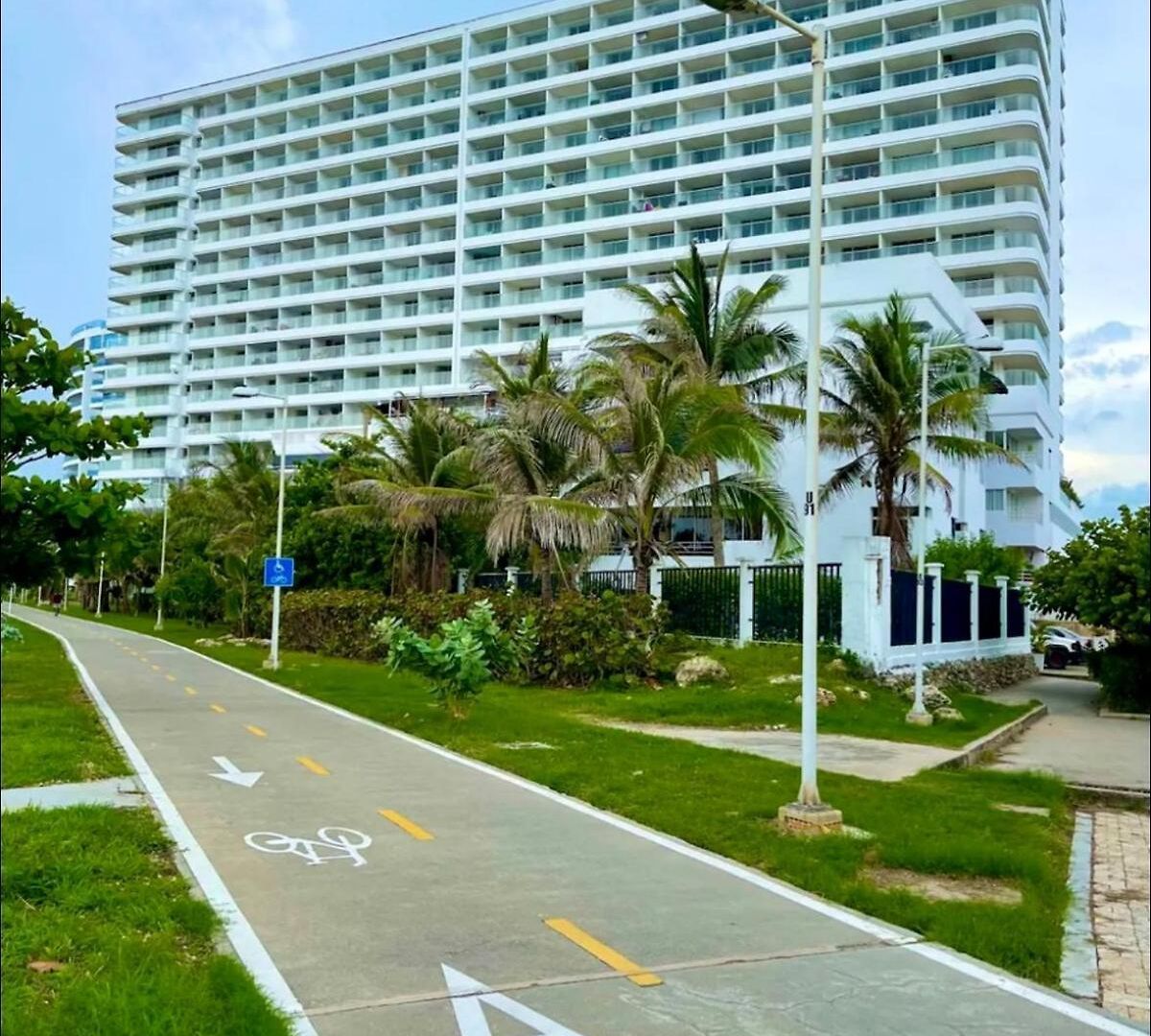 Apartamento Modern Near The Airport